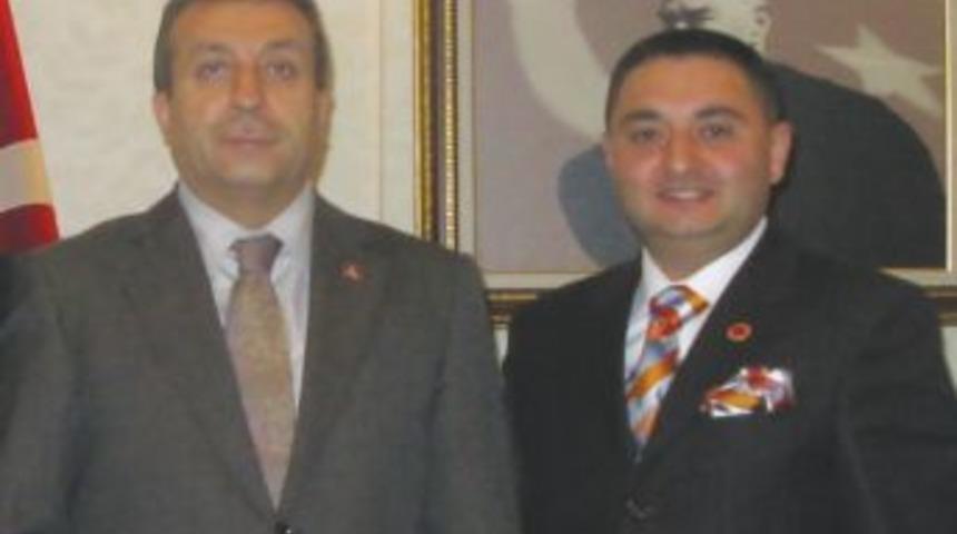 T&uuml;mkasder Genel Başkanı Murat &Ccedil;alık,bakan Mehdi Eker&rsquo;le Hayvancılık Politikalarını Konuştu