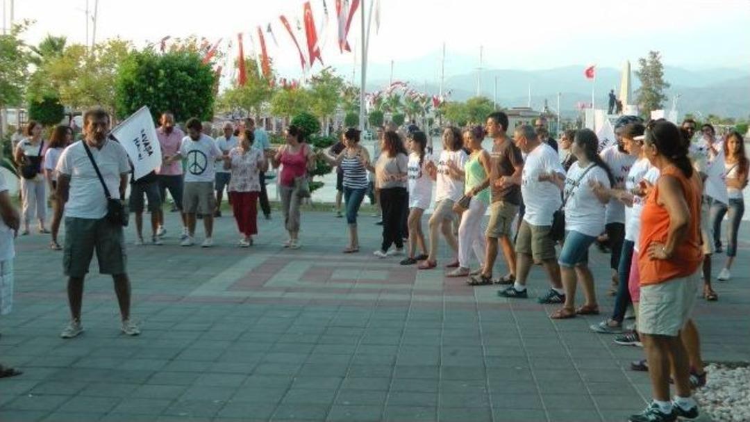 Fethiye&rsquo;de De &ldquo;savaşa Hayır&rdquo; Dediler