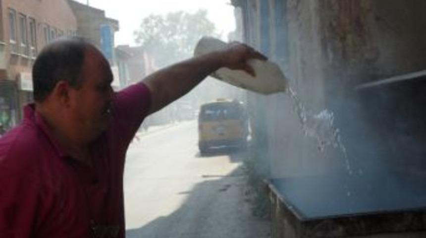 Edremit&rsquo;te &Ccedil;&ouml;p Konteynerinde &Ccedil;ıkan Yangın Korkuttu