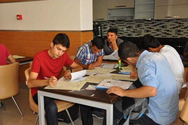 Artvin Çoruh Üniversitesinde Yeni Akademik Yıl Kayıtları Başladı