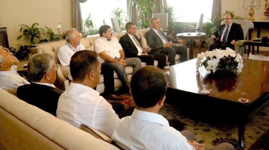 Stso Y&ouml;netimi Vali Savaş&rsquo;ı Ziyaret Etti