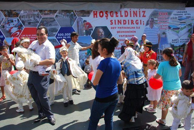 Sındırgı’da Toplu Sünnet Şöleni Düzenlendi