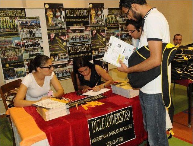 Dicle Üniversitesi’nde Kayıtlar Başladı