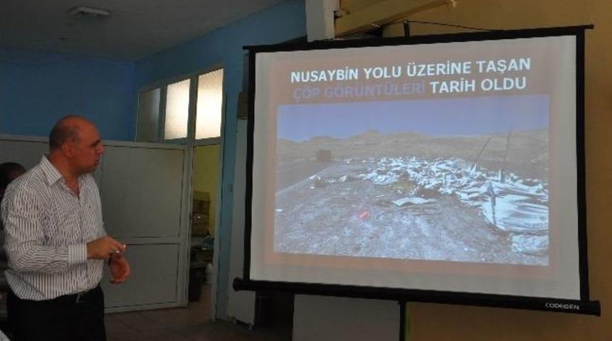 Ayanoğlu Derik'te Belediye &Ccedil;alışmalarını Anlattı