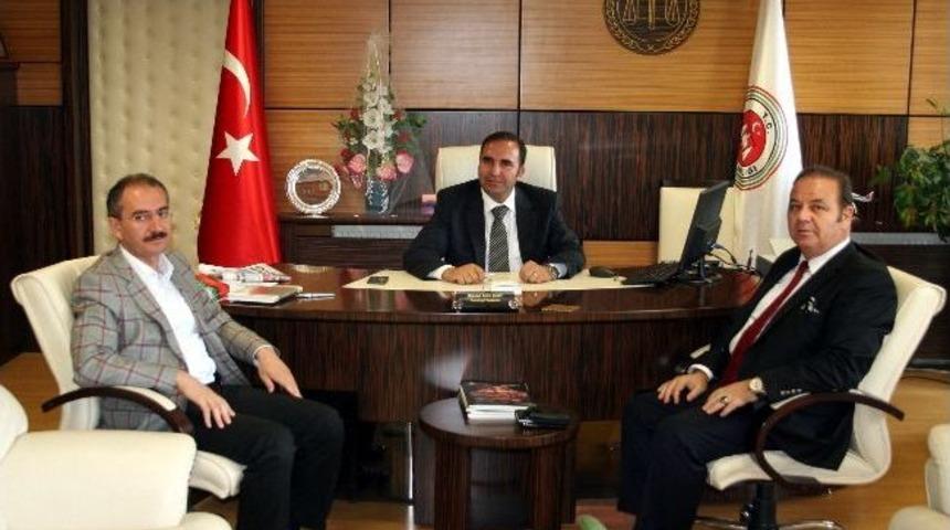 Kaymakam Ve Belediye Başkanından Başsavcıya Ziyaret