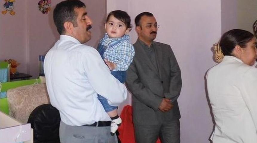 Van Valisi Doğan, Sevgi Evlerindeki &Ccedil;ocukları Ziyaret Etti