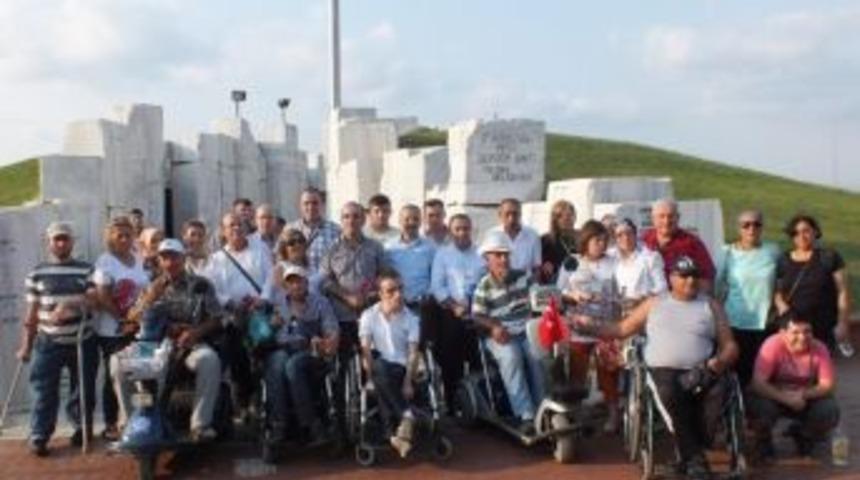 Yalovalı Engelliler Avşa'da Stres Atacak