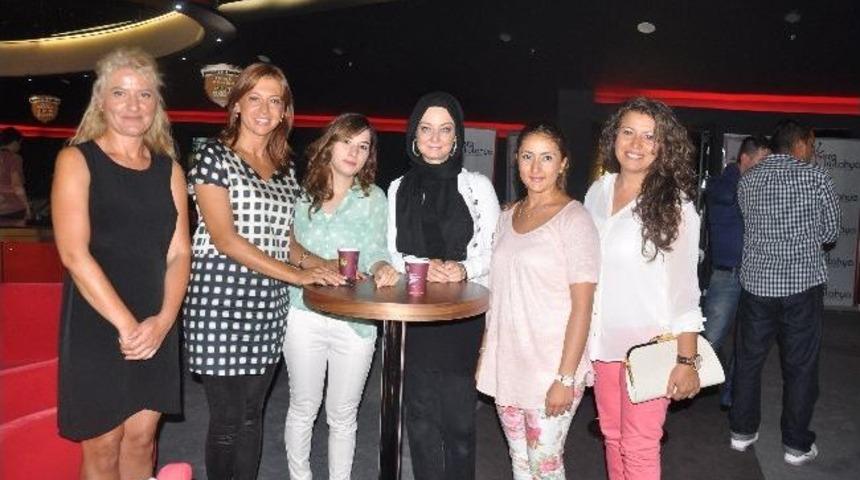 K&uuml;giad Y&ouml;netimi 'sinema G&uuml;nleri'nde