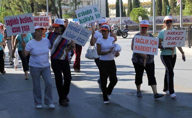 Muğla'da Sağlık Için Yürüyüş Yapıldı