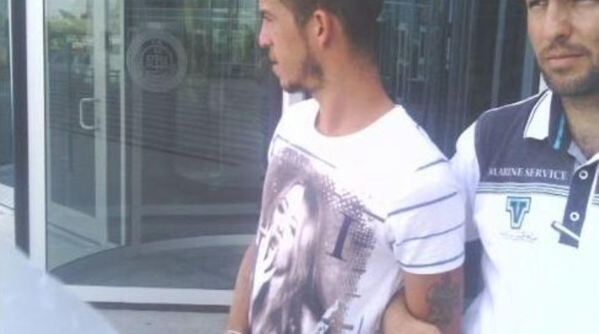 Tarsus'ta Hırsızlık Zanlıları Tutuklandı