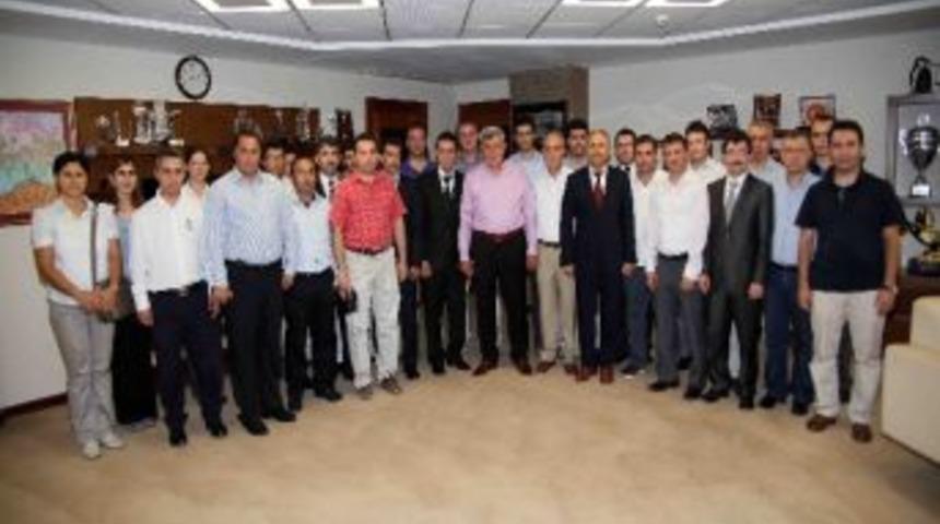 İtfaiyecilerden Başkan Karaosmanoğlu'na Ziyaret