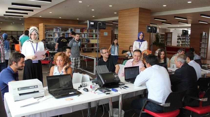 'Başarı'lı Olmak I&ccedil;in Birbirleriyle Yarıştılar