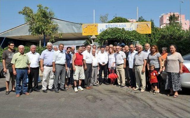 Zafer Mahallesi&rsquo;nde Ana Yolların Asfaltı Yenilendi 1