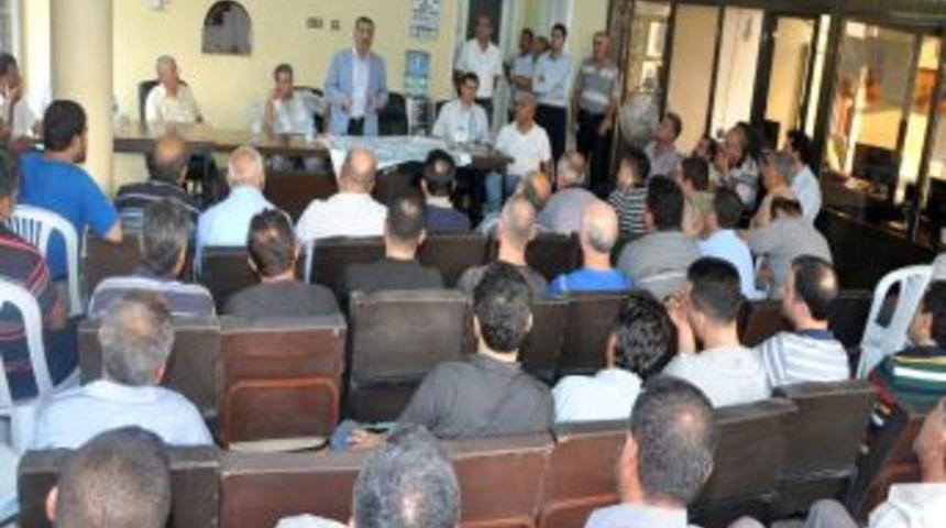 Başkan &Ccedil;elikcan, Sanayi &Ccedil;arşısı Esnafına Kentsel D&ouml;n&uuml;ş&uuml;m&uuml; Anlattı