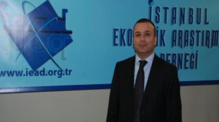 D&uuml;nya Ekonomisi Rusya'da Masaya Yatırılacak