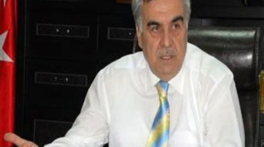 Kocaoğlu'nun Adaylıkla İlgili A&ccedil;ıklamasına Ak Parti İl Başkanı Akay'ın Yorumu