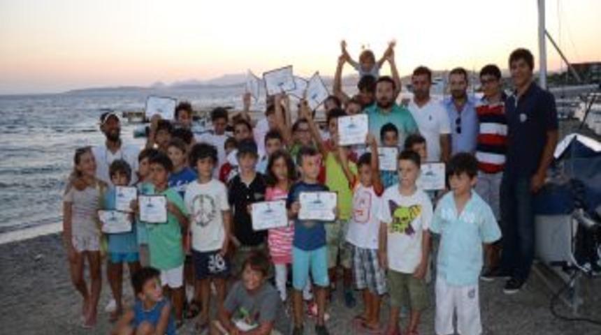 Bodrum'da K&uuml;&ccedil;&uuml;k Yelkenciler Sertifika Aldı