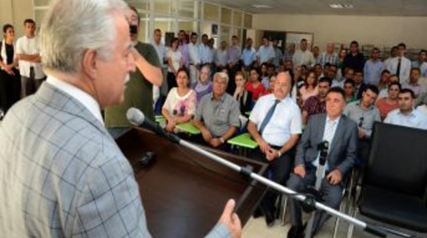 ASKİ'deki 88 S&ouml;zleşmeli Personel Memuriyet Sevinici Yaşadı