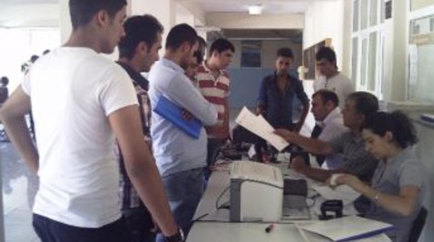 Emyo&rsquo;da &Ouml;ğrenci Kayıtları Başladı