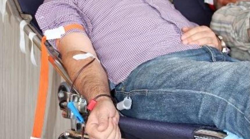 Ahlat'ta Kan Bağışı Kampanyası