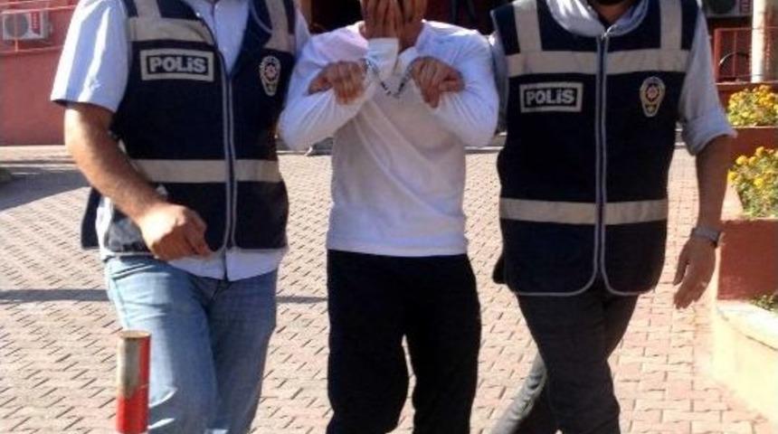 Kameraya Takılan Kasa Hırsızı Yakayı Ele Verdi