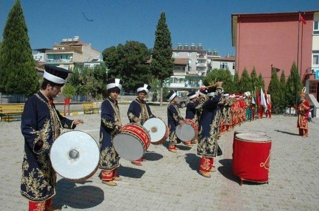 Selendi'de Kurtuluş Coşkusu