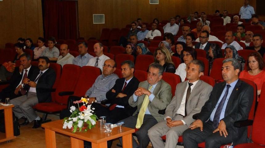 Birinci Derece Deprem Kuşağındaki Kırşehir'de Kentsel D&ouml;n&uuml;ş&uuml;me Ilgi B&uuml;y&uuml;k
