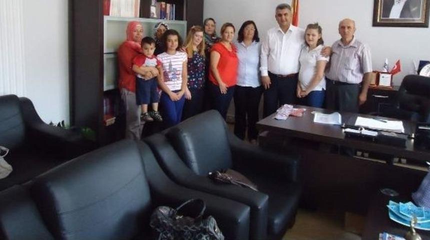 G&uuml;neşspor Kul&uuml;b&uuml;'n&uuml;n Kadın &Uuml;yelerinden Ziyaretler