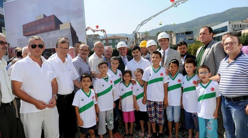 Dokuz Bin Metrekare Alan &Uuml;zerine Inşaa Edilecek K&uuml;lt&uuml;r Merkezinin Temeli Atıldı