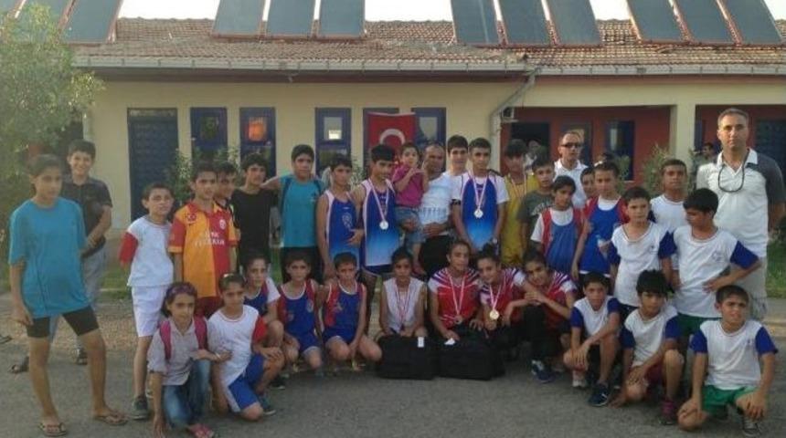 Atletizmde &lsquo;zafer&rsquo; Emniyet&rsquo;in