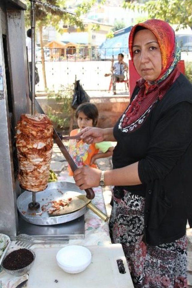 Mikro Kredi Alan Her Kadın Farklı Bir Hikayesi Var