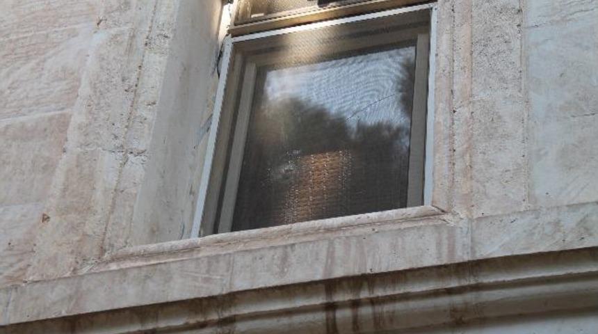 Kaymakamın Evine Mermi İsabet Etti