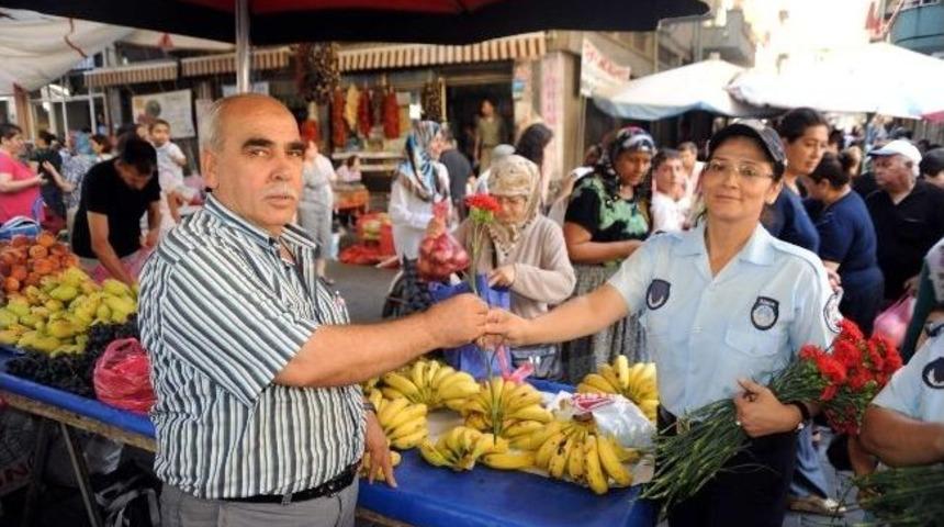 Zabıtalar, Zabıta Haftasını Esnafla Kutladı