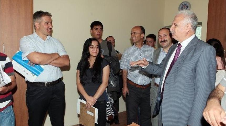 Atat&uuml;rk &Uuml;niversitesi&rsquo;ne 12 Bin Yeni Kayıt&hellip;