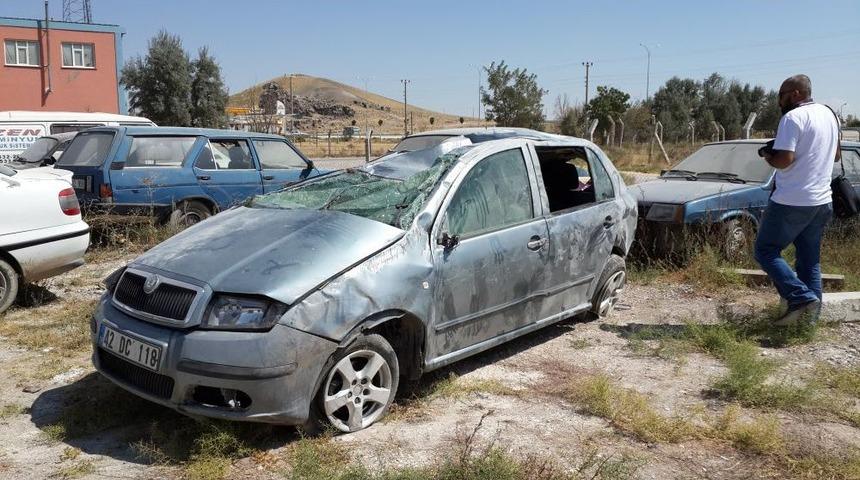 Konya'da trafik kazası: 2 &ouml;l&uuml;, 3 yaralı