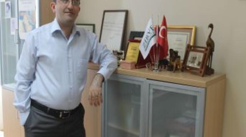 Afacan: Suriye&rsquo;ye M&uuml;dahalenin Amacı Tarafları Siyasi &Ccedil;&ouml;z&uuml;me Zorlamak