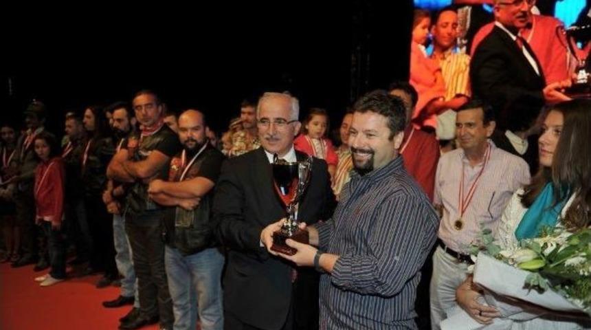 Bulmaca Gezisi &Ouml;d&uuml;l T&ouml;reni