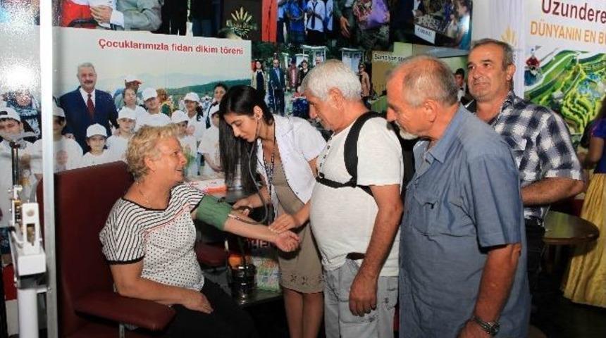 Karabağlar Belediyesi'nden, Fuarda Sağlık Hizmeti