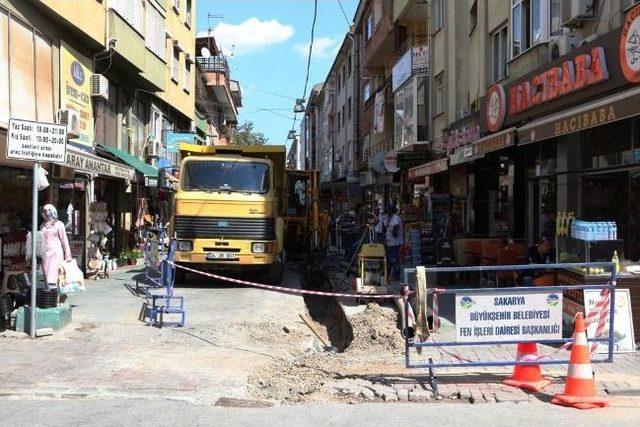 Yuvam Sokak’ta Aydınlatma Sistemi İle Yağmursuyu Altyapısı Yenileniyor 2