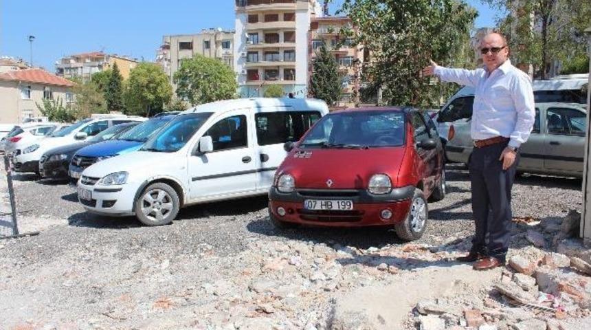 Başkan Aday Adayı G&uuml;rcan&rsquo;dan Otopark Eleştirisi