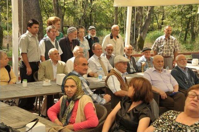 Huzurevi Sakinleri Çakırlar'da