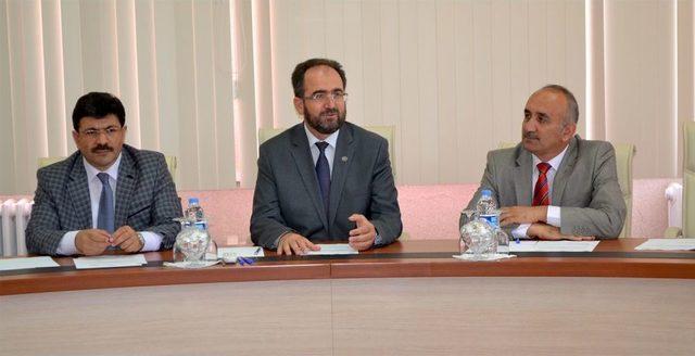 İlahiyat Fakültesi Dekanları Sivas’ta Toplandı 1