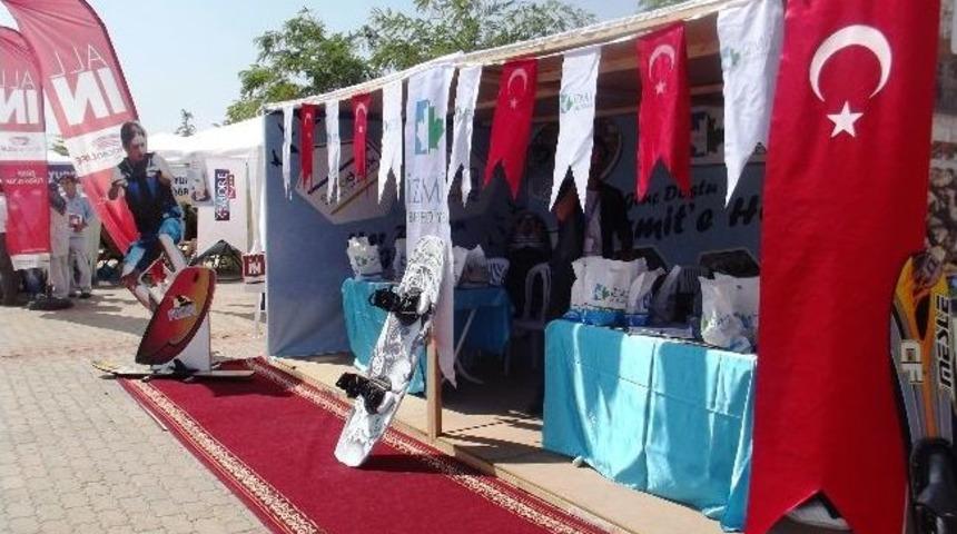 &Uuml;niversiteli Gen&ccedil;leri İzmit Belediyesi Karşılıyor