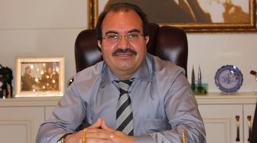 Rekt&ouml;r Aslan: En &Ouml;nemli Şey, Ağrı Halkının &Ouml;ğrenciyi Bağrına Basmasıdır