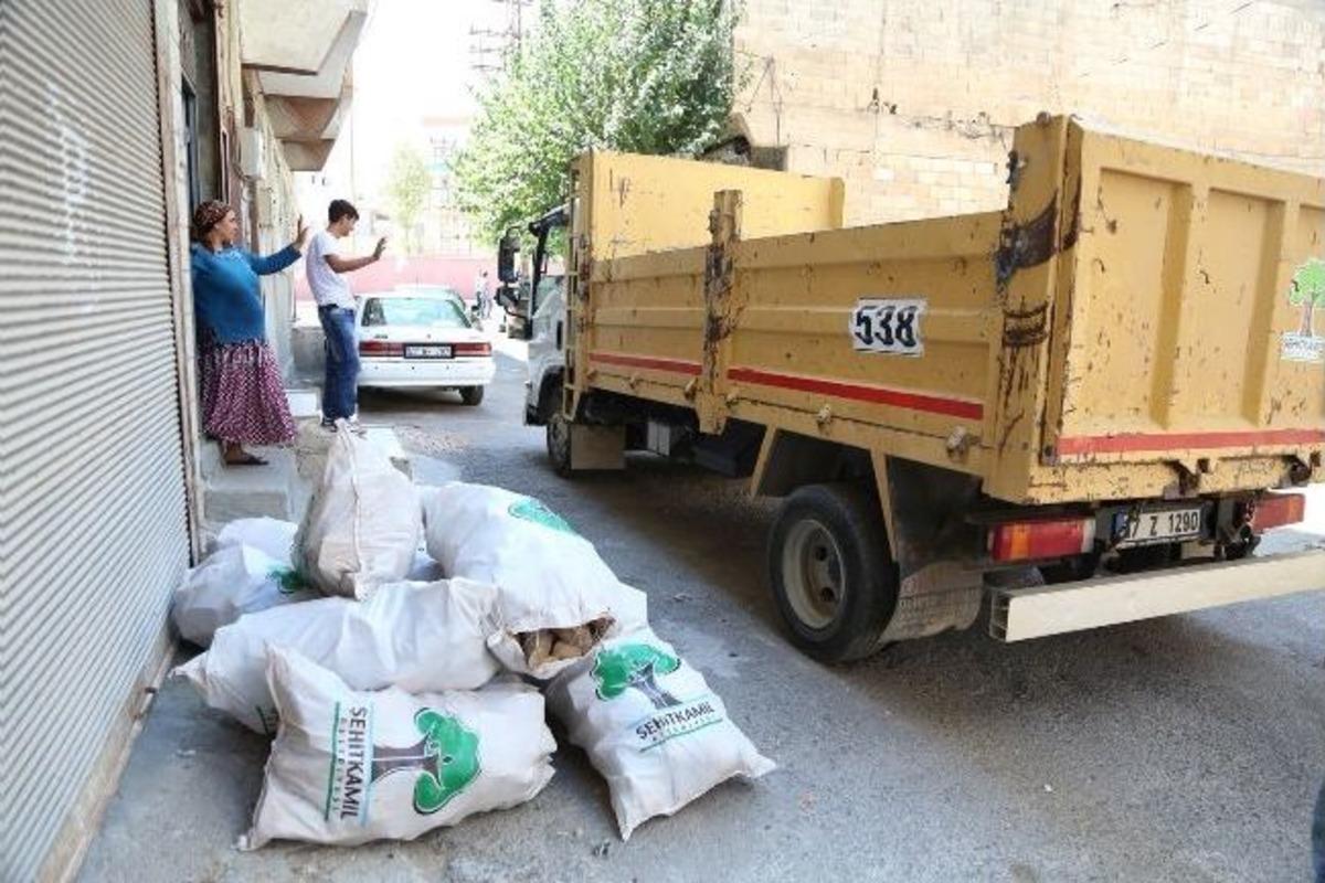 Şehitkamil&rsquo;de Budanan Ağa&ccedil;lar Yakacak Oluyor