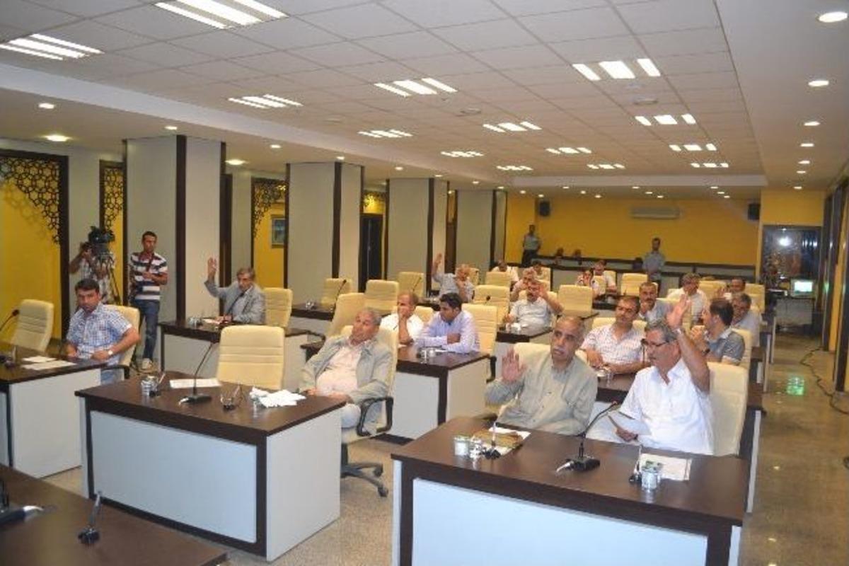 Şanlıurfa Belediye Meclisinde Gerginlik