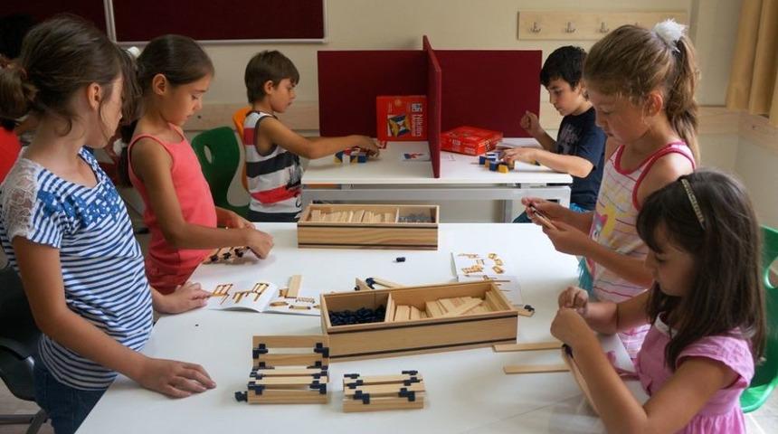 Fatih Koleji 'zenginleştirilmiş Eğitim Modeli&rsquo;ne Ge&ccedil;ti