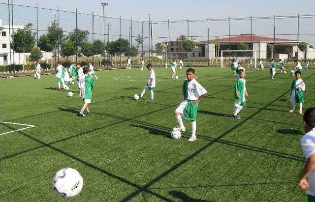 Saruhanlı da Yaz Spor Okulları Eğitim Sezonu Sona Erdi 1