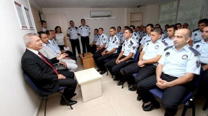 Başkan Durak&rsquo;tan Zabıtaya