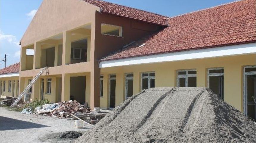 Bolu&rsquo;da Spor Tesisleri Yenileniyor